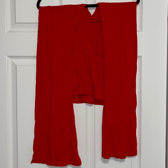 Long Sleeve Pullover and Fold Over Set in Red - Picture 5 of 6
